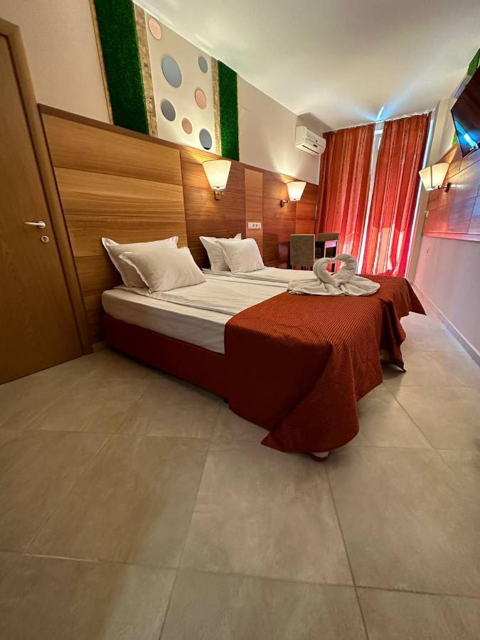 Briz Beach Apartments - Section B Sluneční pobřeží Exteriér fotografie